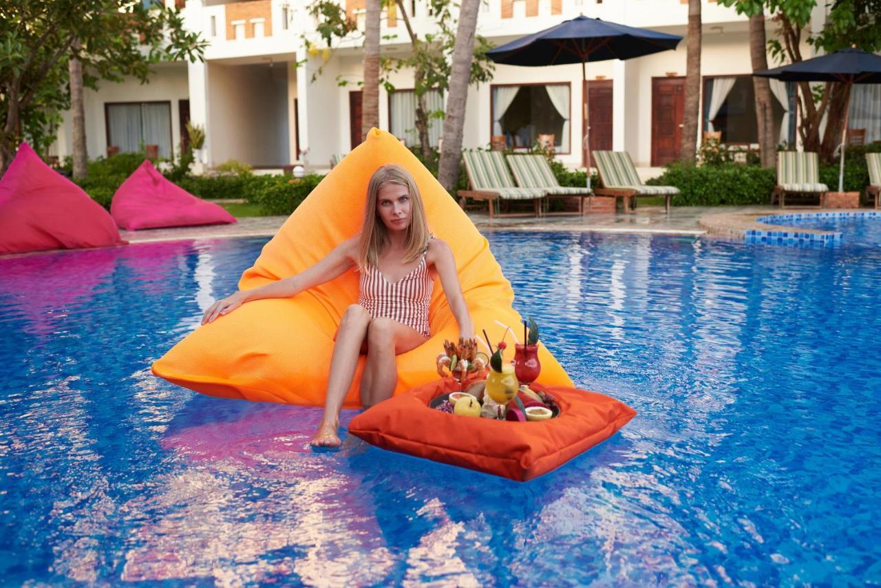 Ocean Place Mui Ne Resort Exterior photo