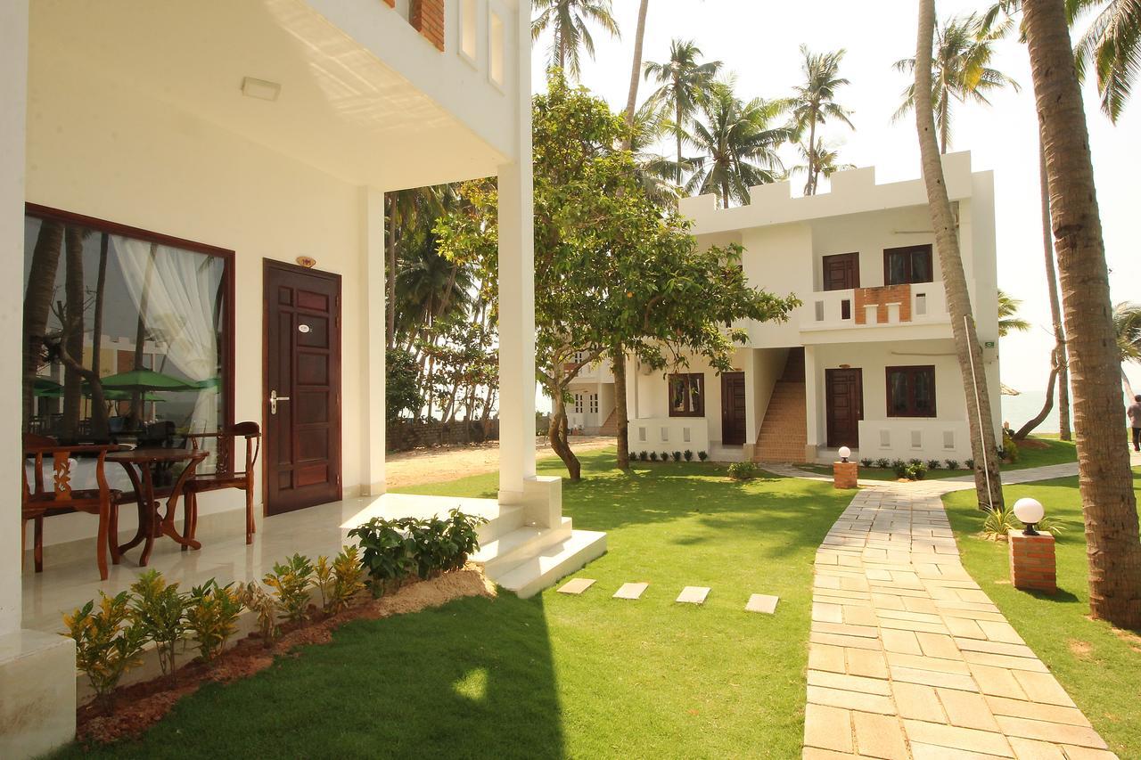 Ocean Place Mui Ne Resort Exterior photo