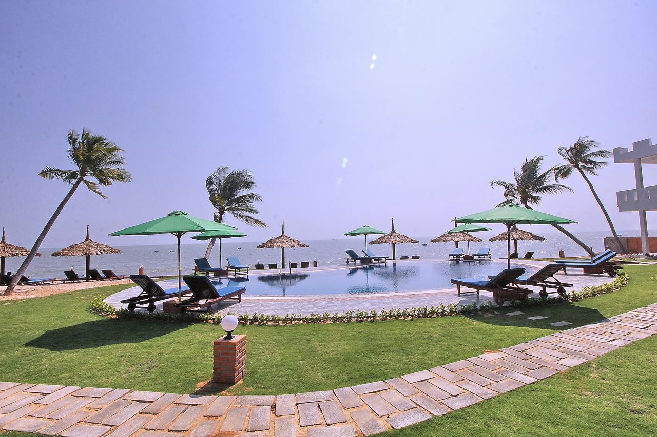 Ocean Place Mui Ne Resort Exterior photo